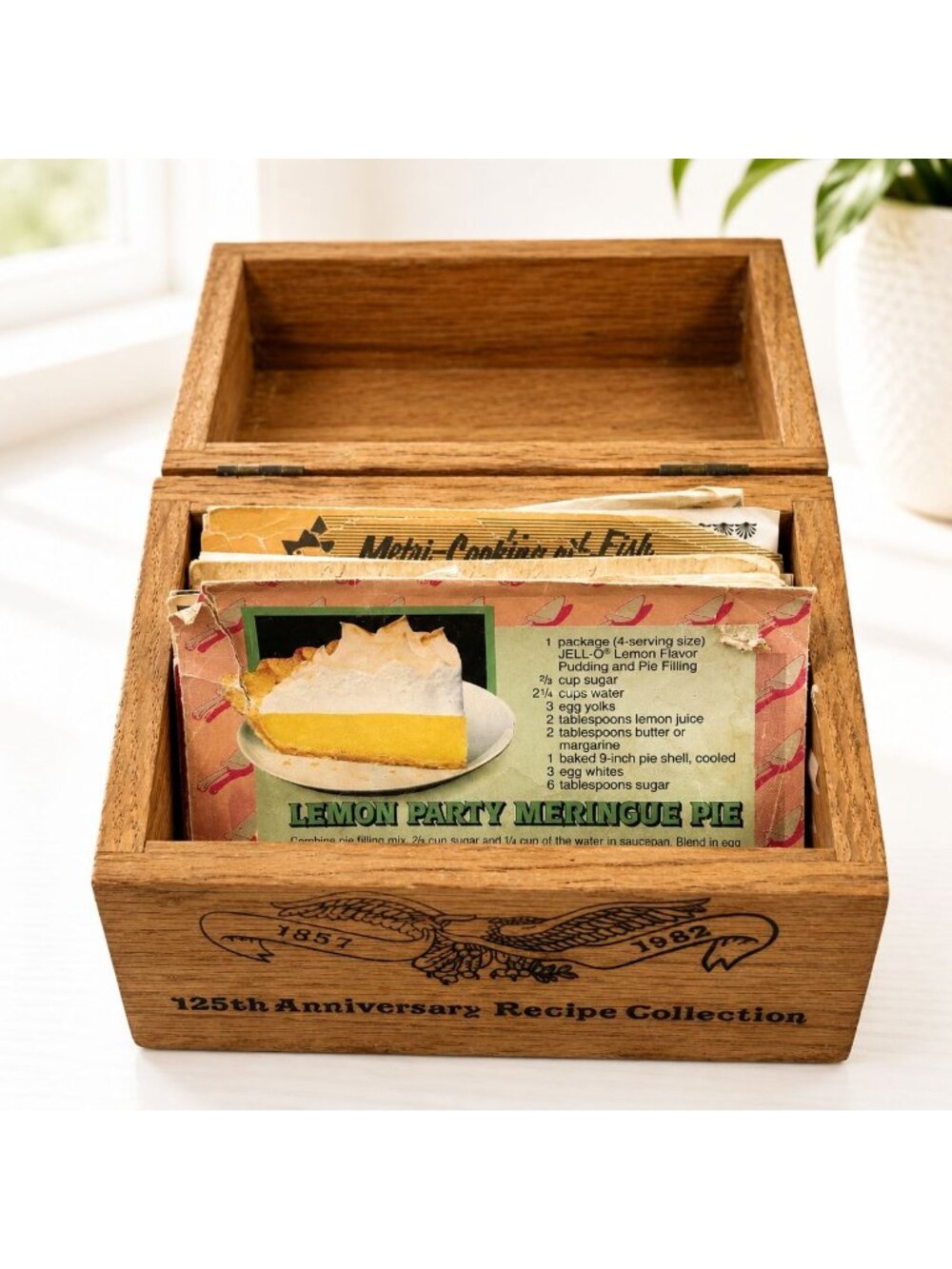 Vintage Eagle Brand 125th Anniversary Wooden Recipe Box With Recipe Cards 1982 K